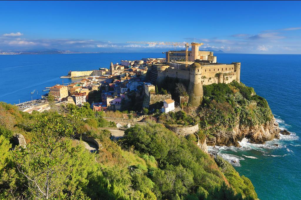 Apartamento Cento Passi Dal Mare Gaeta Exterior foto